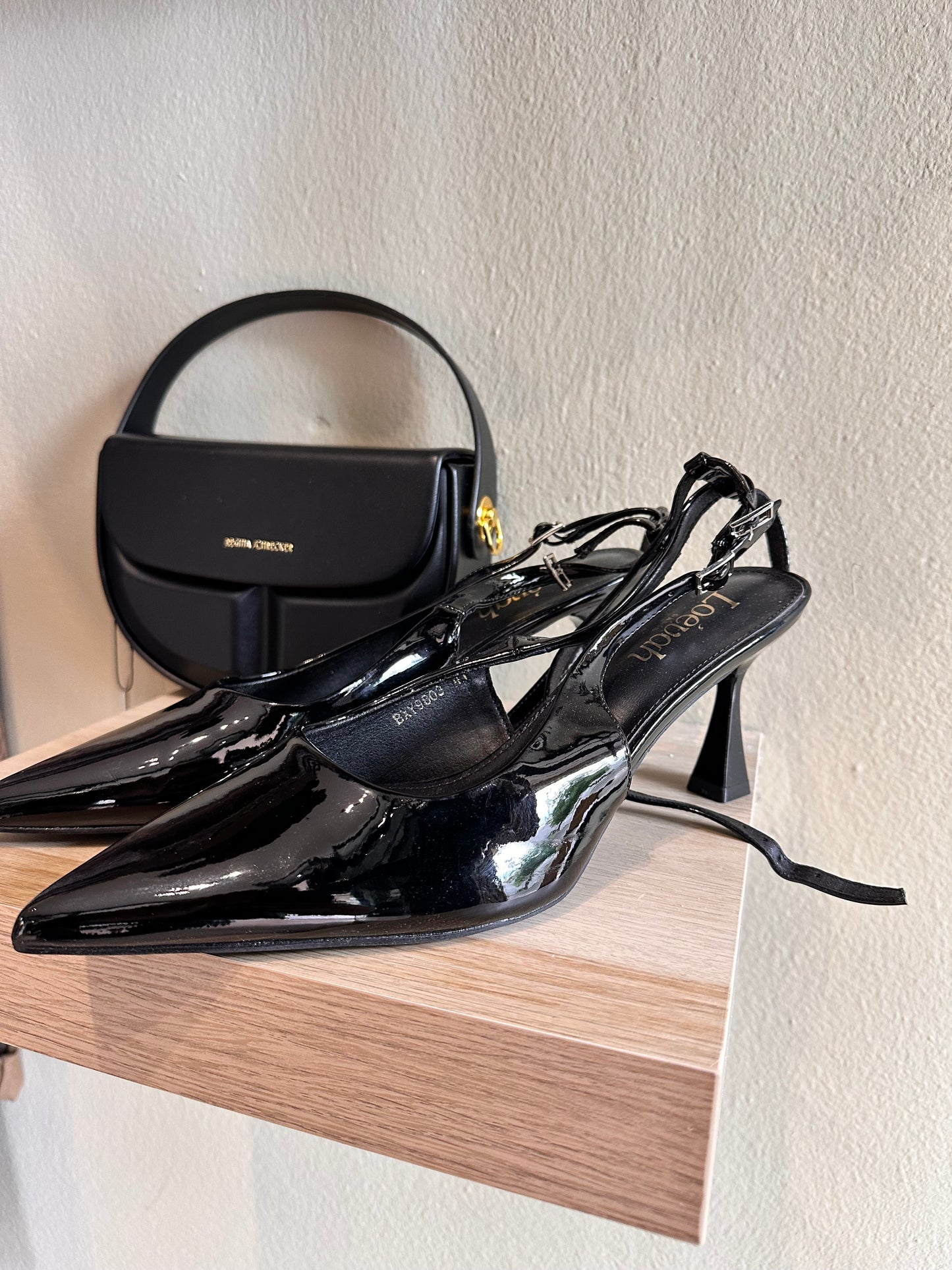 Décolleté nero