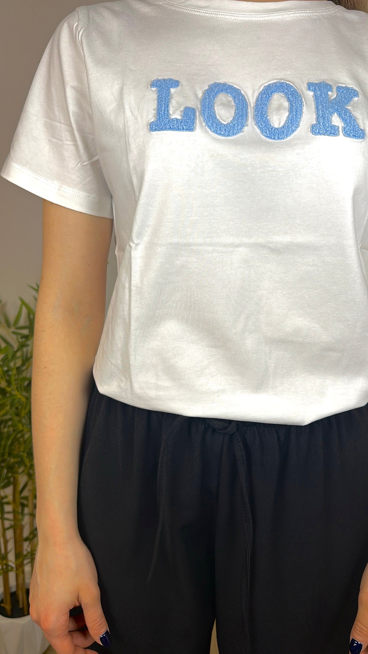 T-shirt LOOK