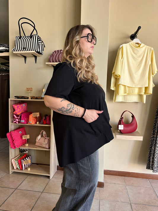 Maglia over con tasca