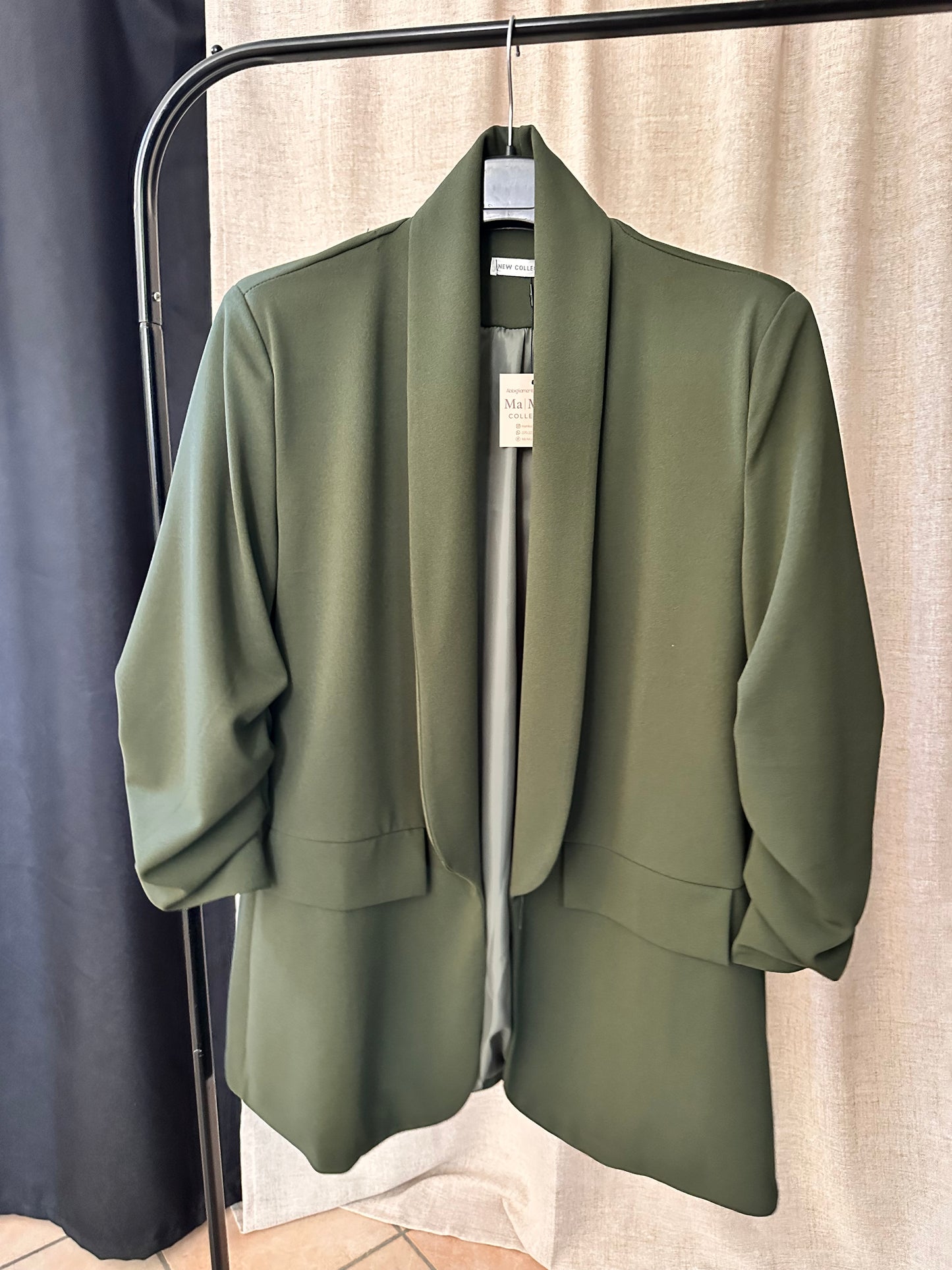 Blazer maniche arricciate