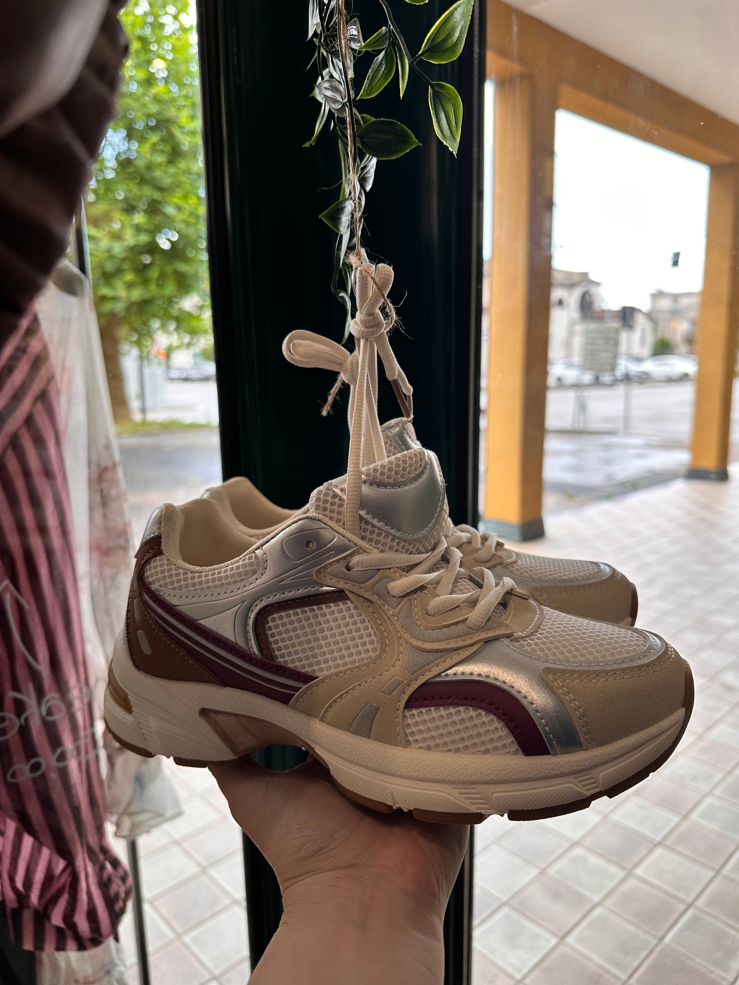 Sneakers wine